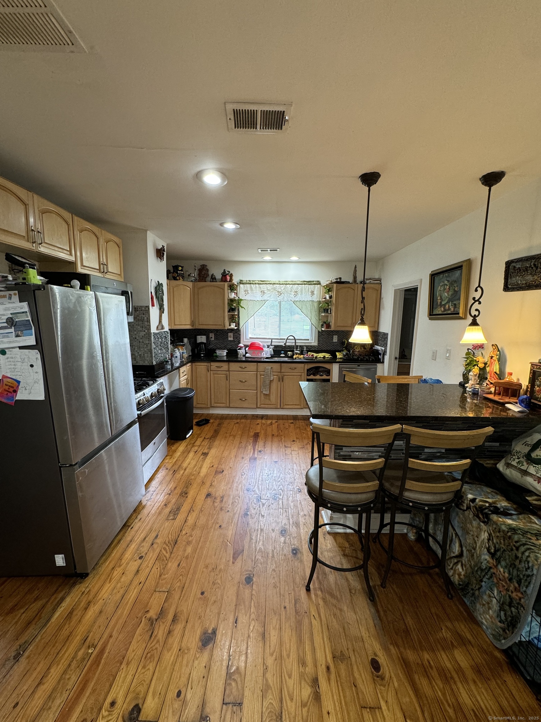 385 Chamberlain Avenue, Bridgeport, Connecticut image 11
