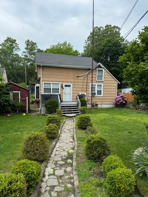 385 Chamberlain Avenue Bridgeport CT 06606