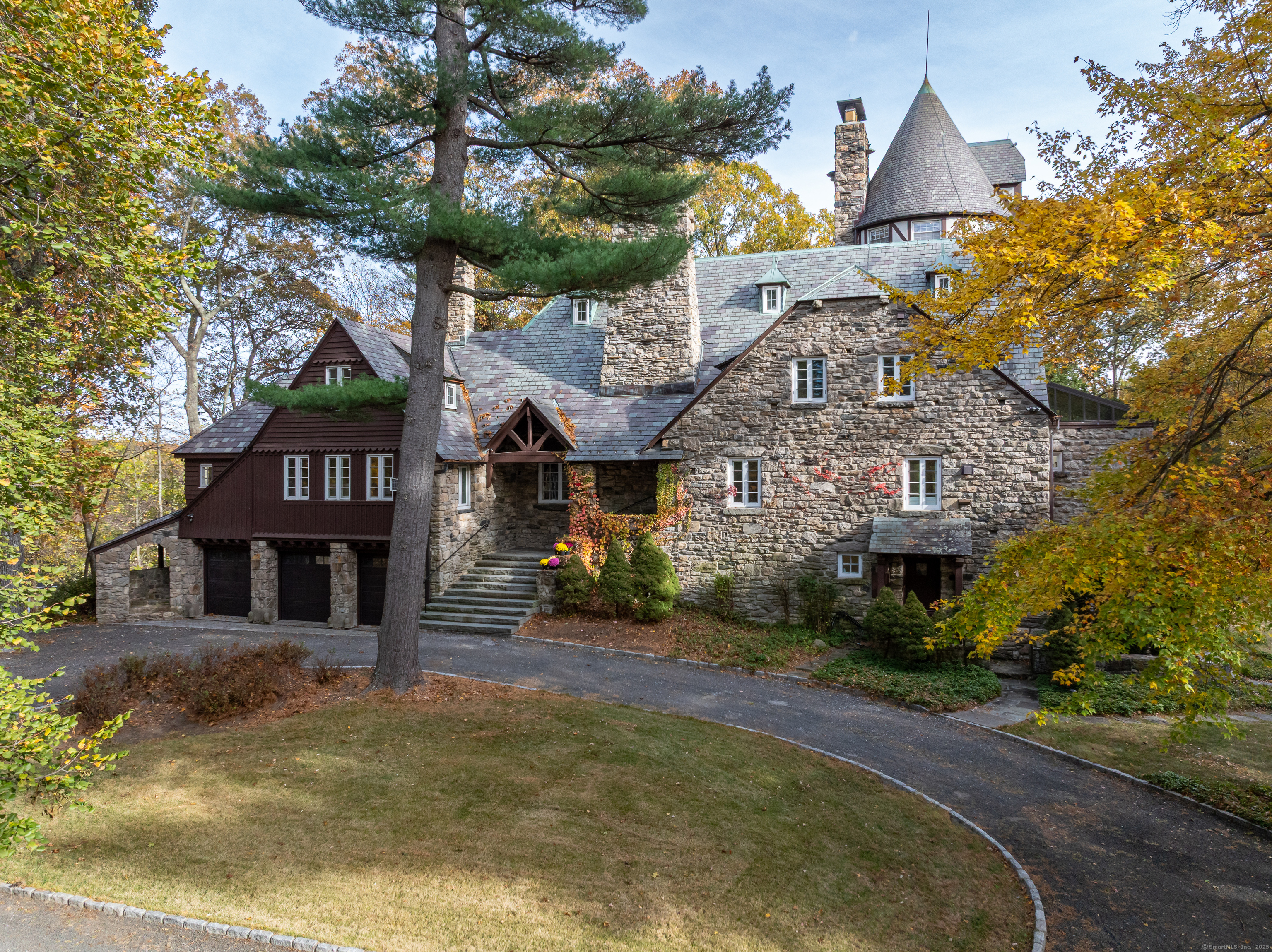 271 Hunting Ridge Road