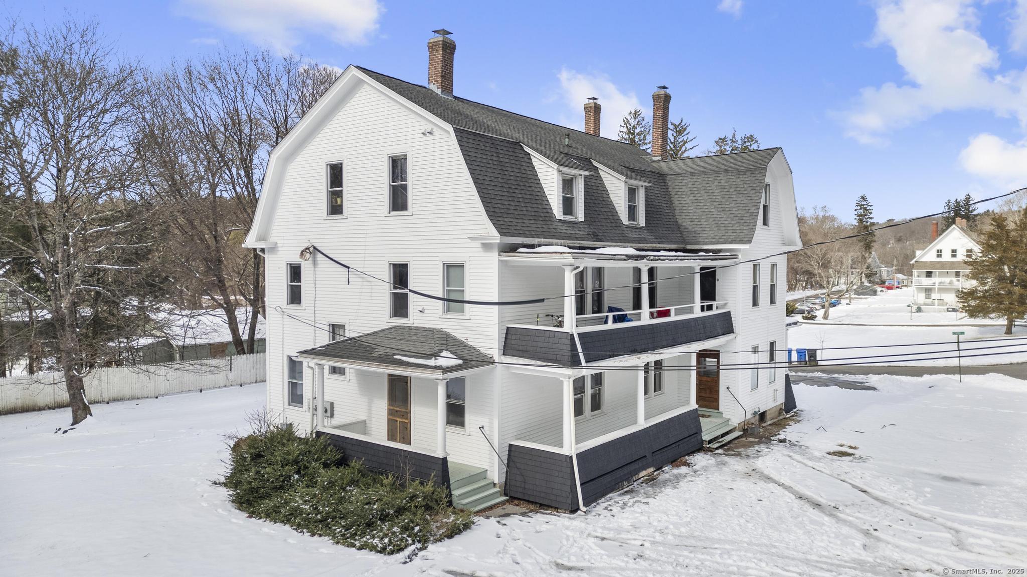 8 Center Street