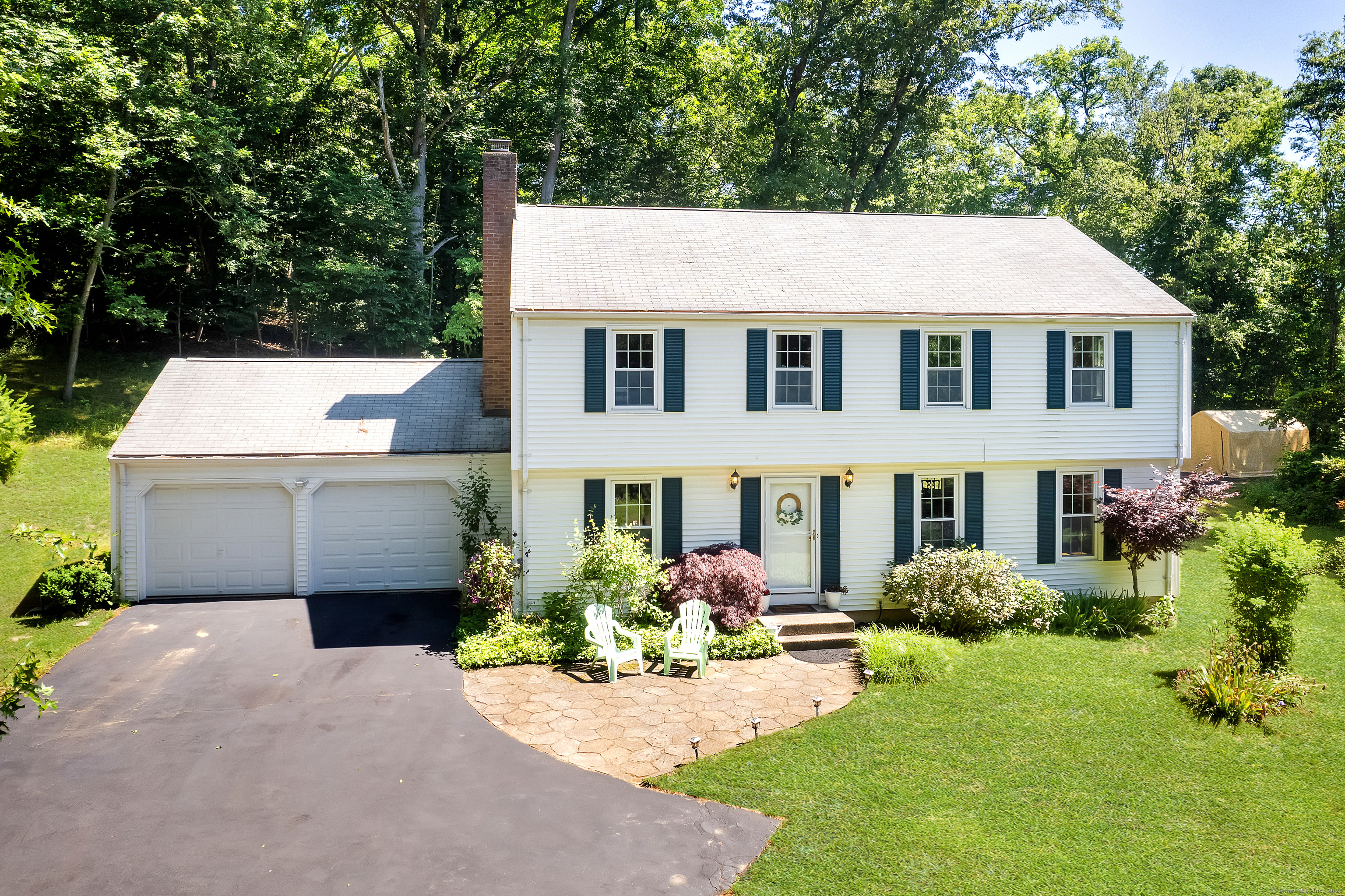 Property for Sale at 23 Canady Lane, Madison, Connecticut - Bedrooms: 5 
Bathrooms: 3 
Rooms: 9  - $619,000