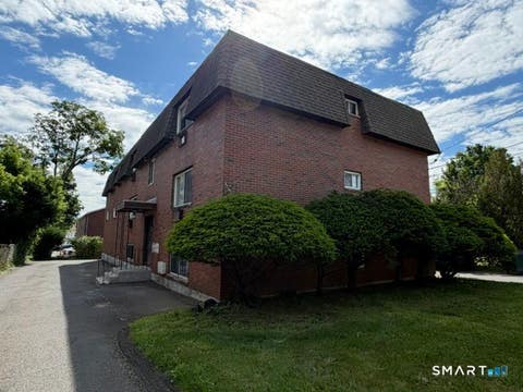 Tiny photo for 385 High Street #4, New Britain, CT 06051 (MLS # 24178702)