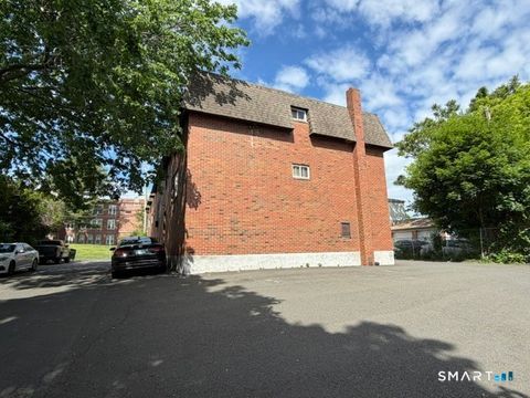 Tiny photo for 385 High Street #4, New Britain, CT 06051 (MLS # 24178702)