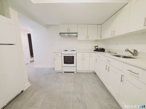 Multifamily For Rent - 47 Lindale Street #B<br/> Stamford, CT 06902