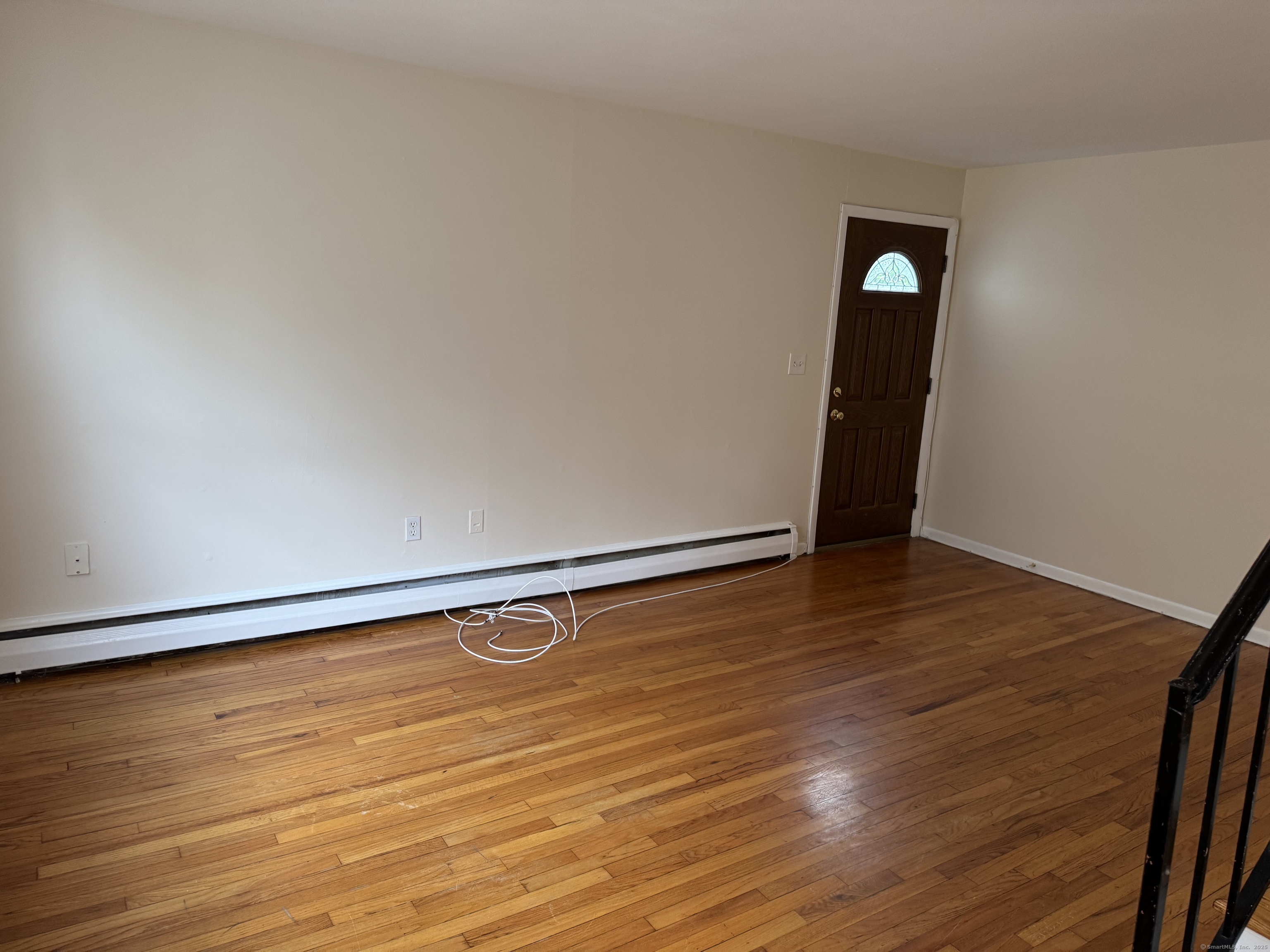 Fairfield, Connecticut 06824, United States, 2 Bedrooms Bedrooms, ,1 BathroomBathrooms,Residential,Active,168298