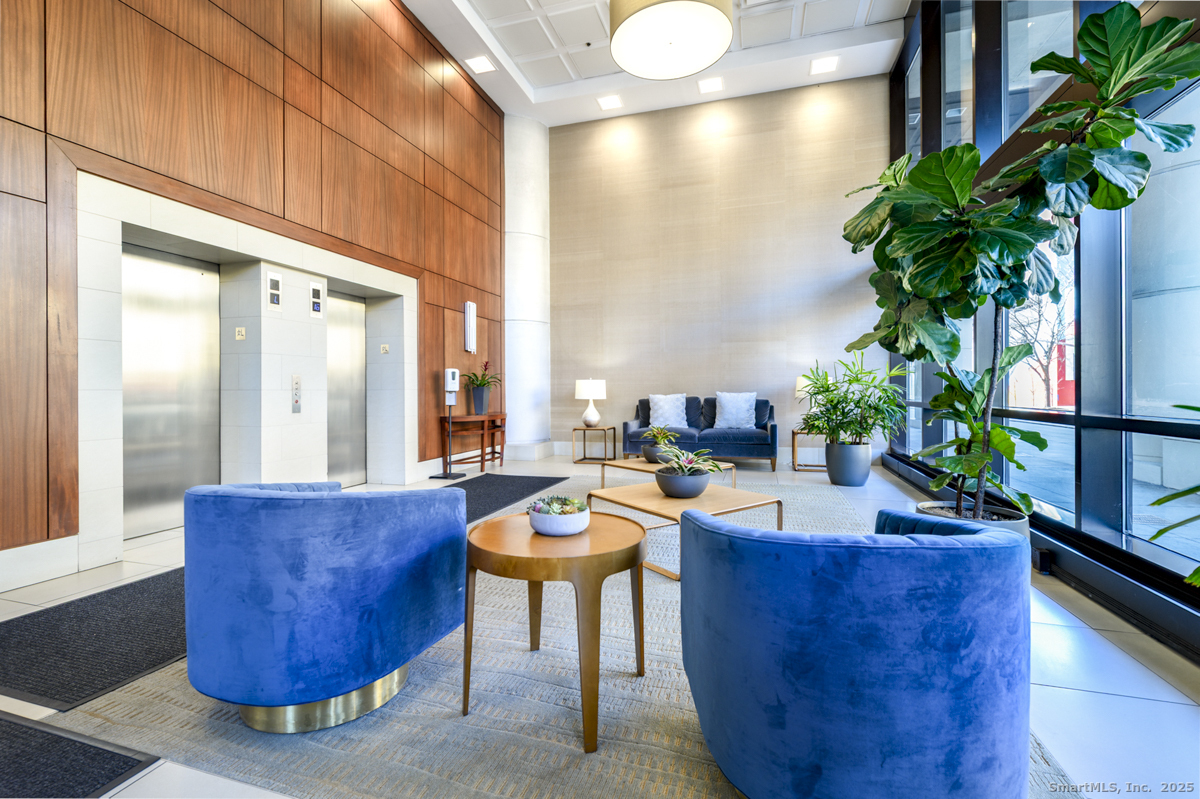 127 Greyrock Place APT 1503