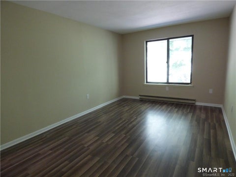 Tiny photo for 9 Debra Court #9, Cromwell, CT 06416 (MLS # 24214595)