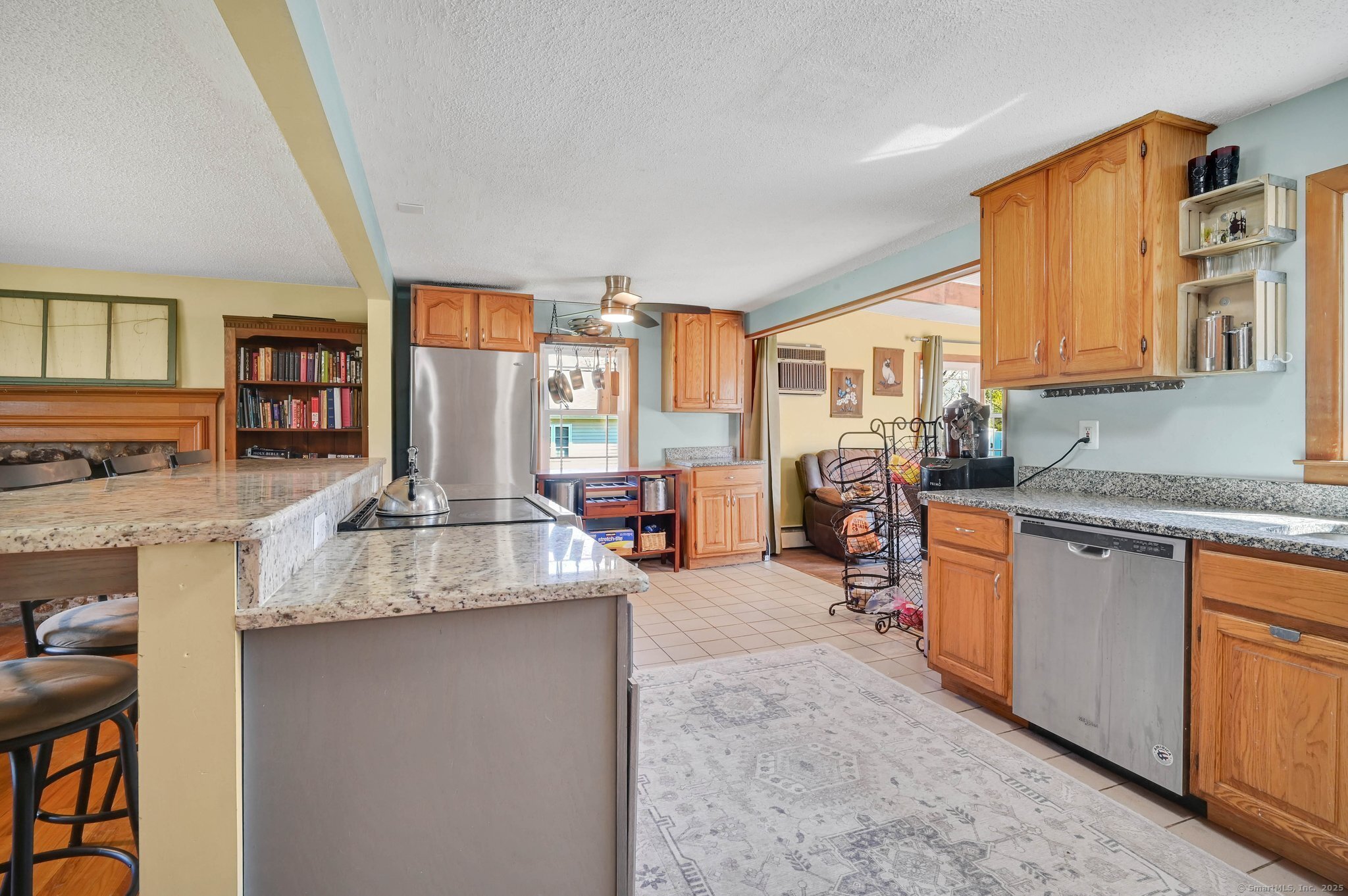 899 Branch Road, Suffield, Connecticut image 13