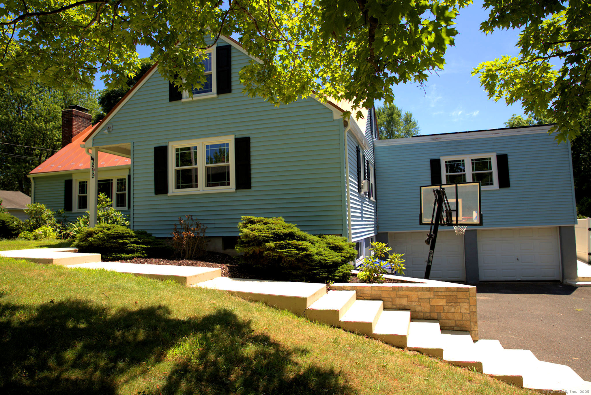 899 Branch Road
