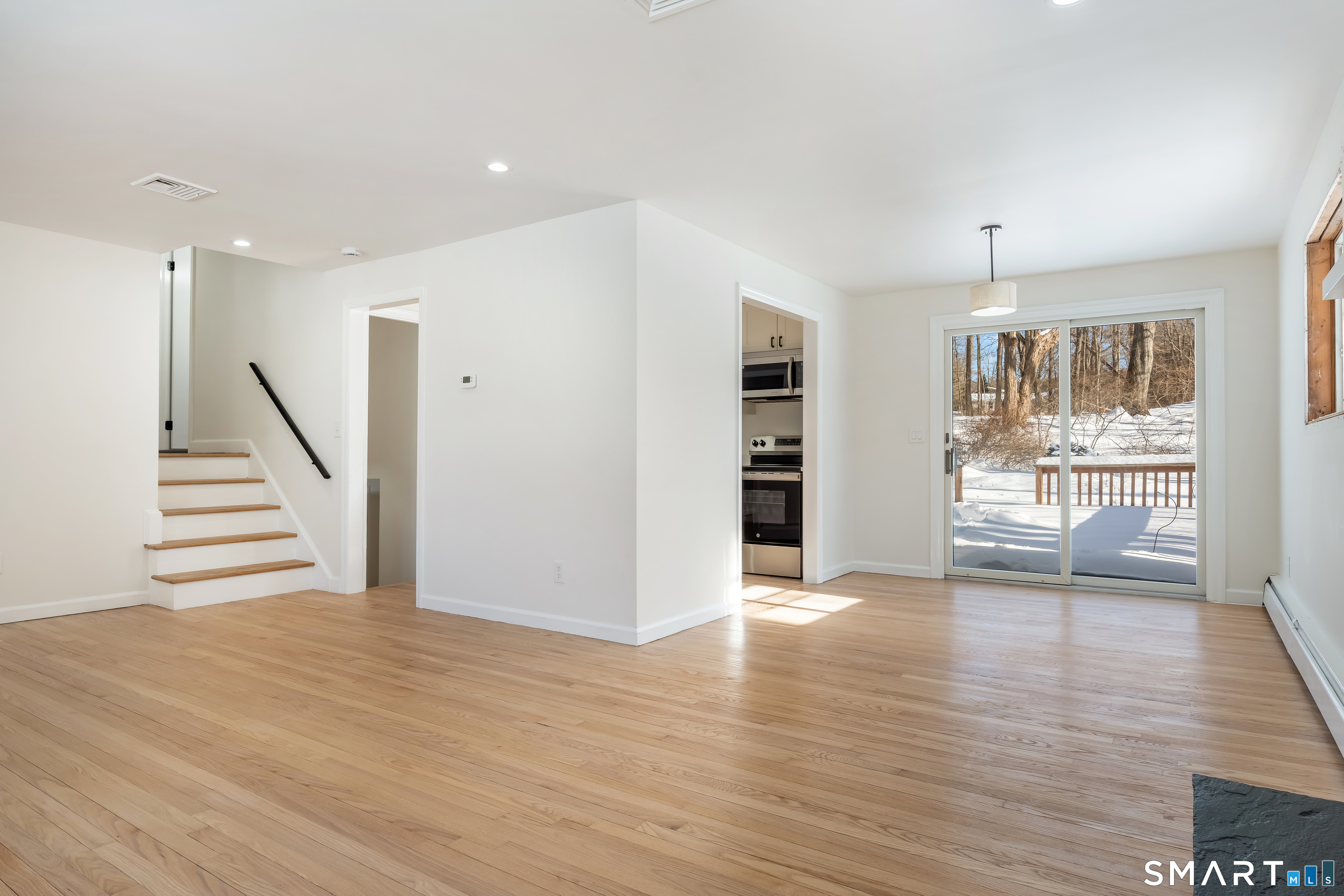 24 Pleasant Hill Road