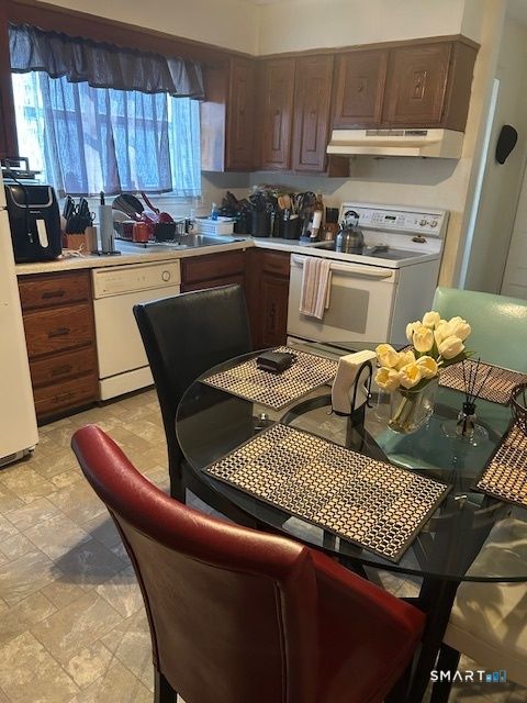 Tiny photo for 92 Angel Drive #APT C, Waterbury, CT 06708 (MLS # 24145701)