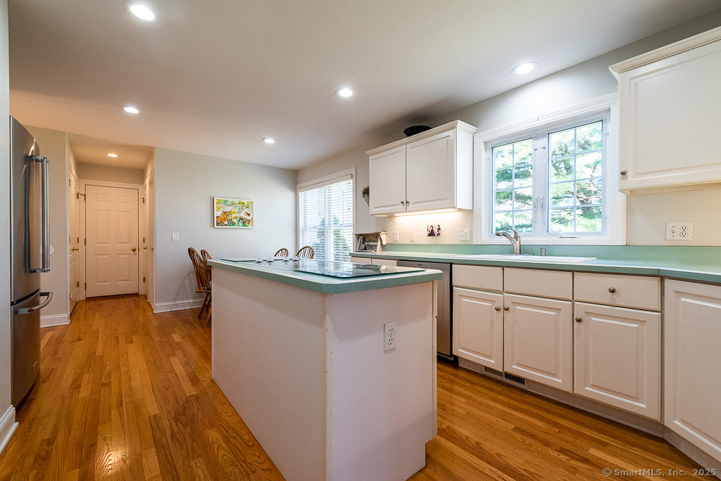 88 Sconset Lane, Guilford, Connecticut image 16