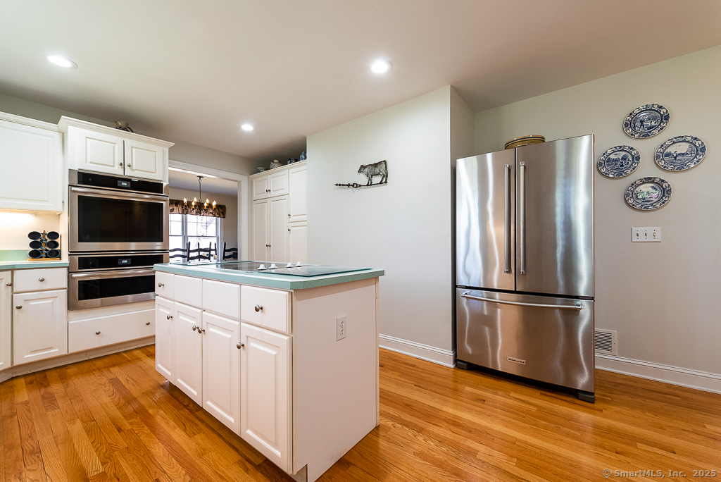 88 Sconset Lane, Guilford, Connecticut image 17