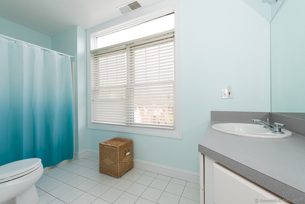 88 Sconset Lane, Guilford, Connecticut image 38