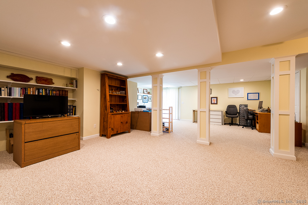 88 Sconset Lane, Guilford, Connecticut image 39