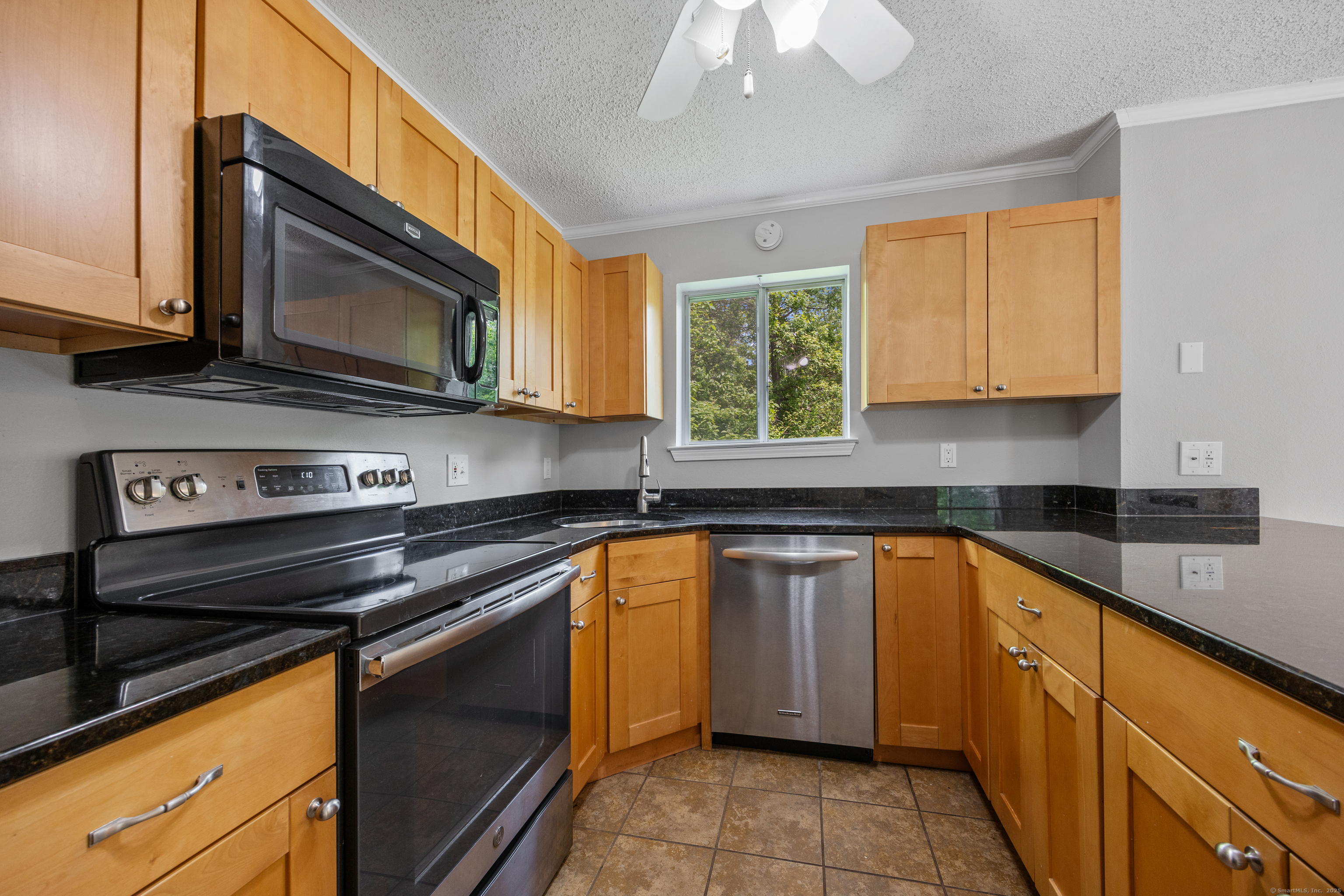 925 Oronoke Road #31F, Waterbury, Connecticut image 11