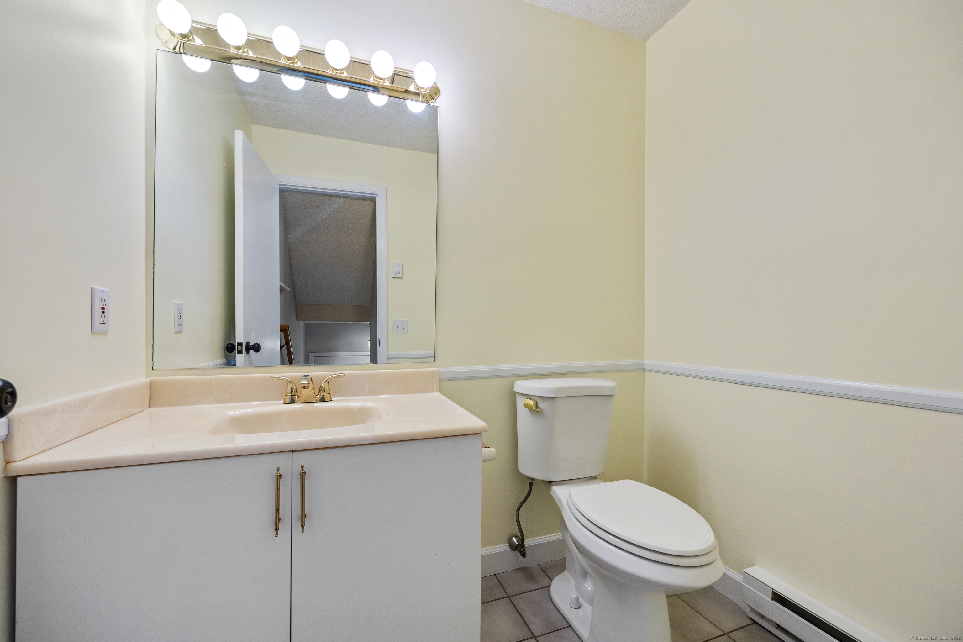 925 Oronoke Road #31F, Waterbury, Connecticut image 15