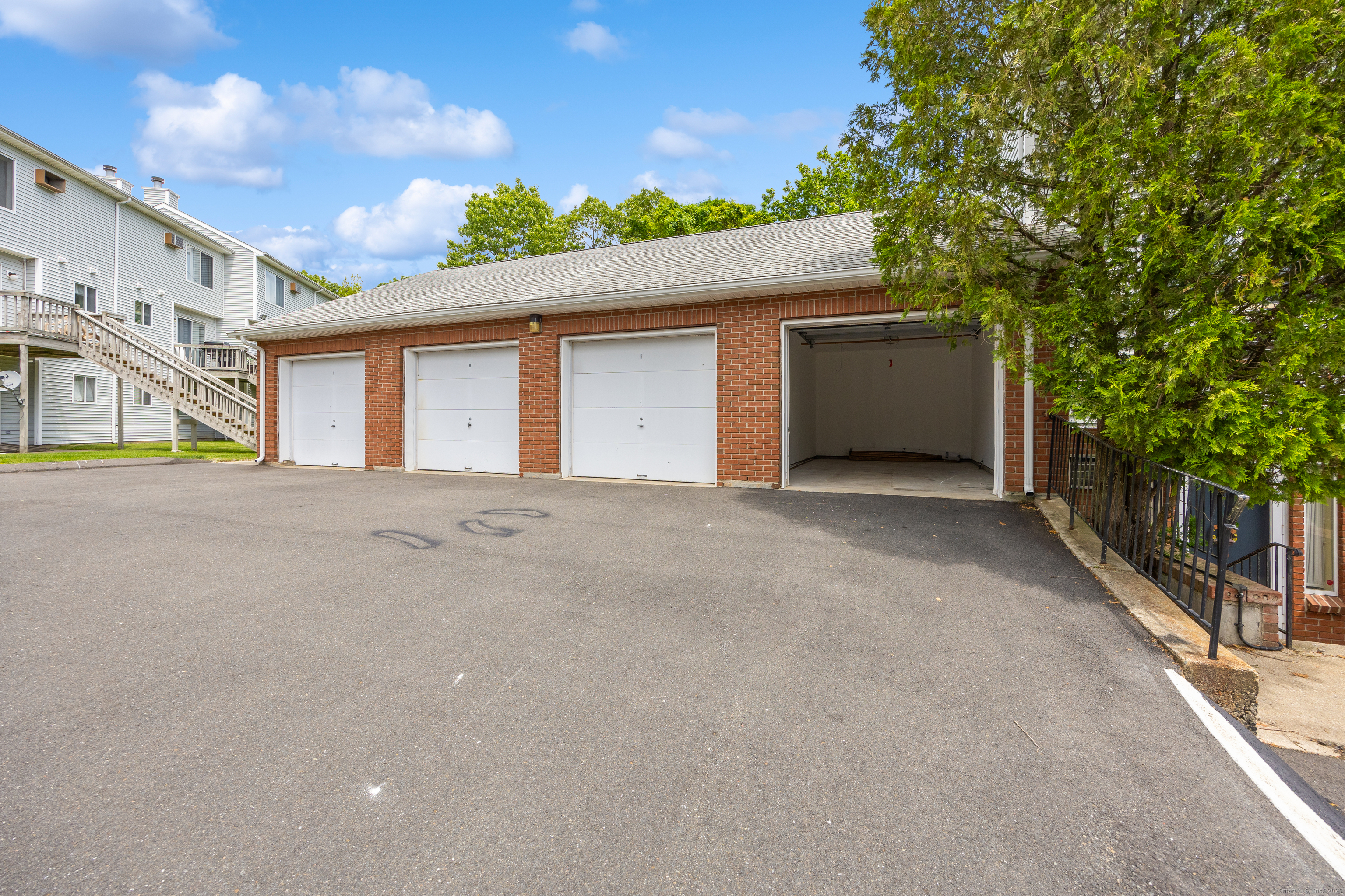 925 Oronoke Road #31F, Waterbury, Connecticut image 25