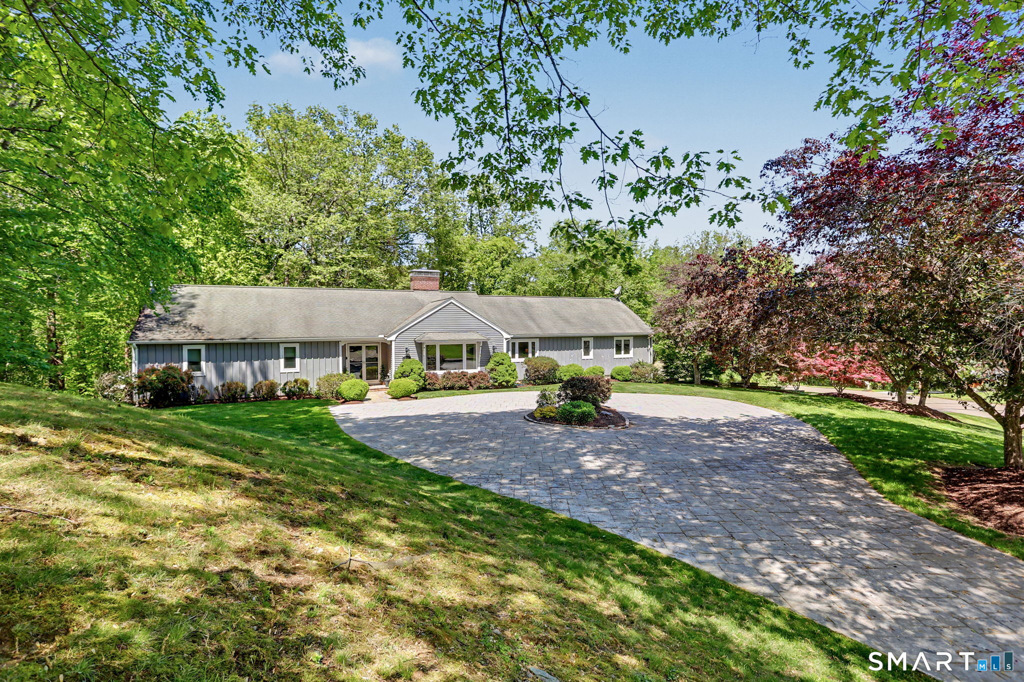 255 Tanglewood Circle