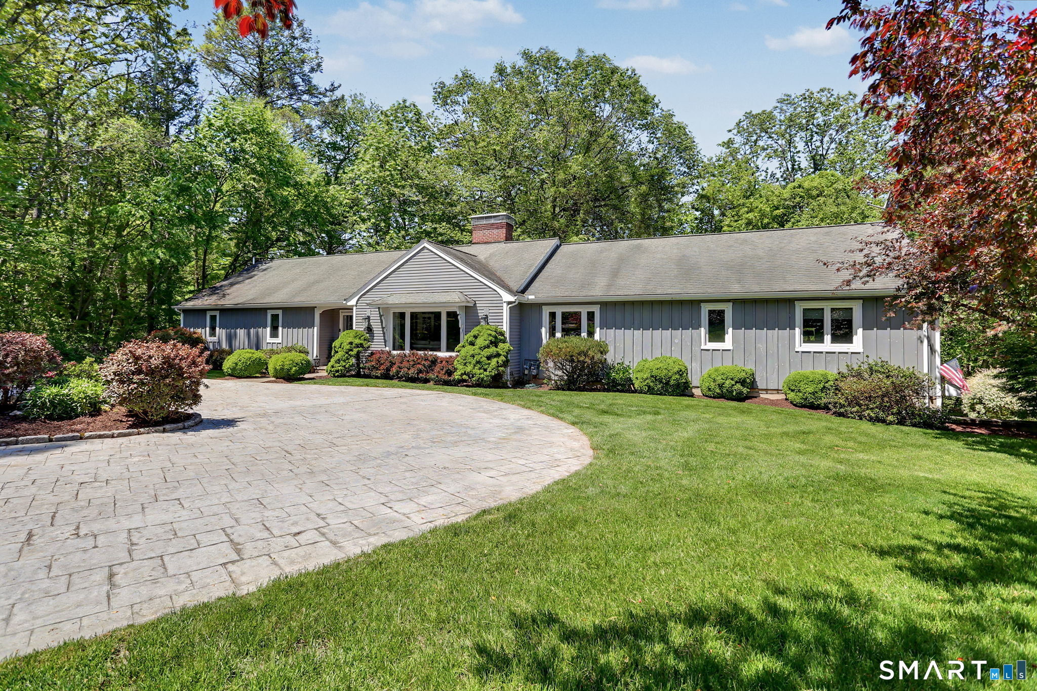 255 Tanglewood Circle