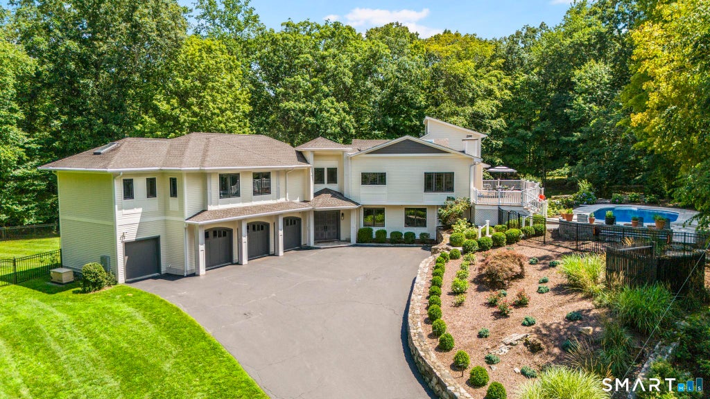 Photo of 3080 Sturges Highway, Fairfield, CT 06880 (MLS # 24190034)