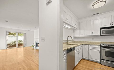 Tiny photo for 51 Forest Avenue #APT 82, Greenwich, CT 06870 (MLS # 24134434)