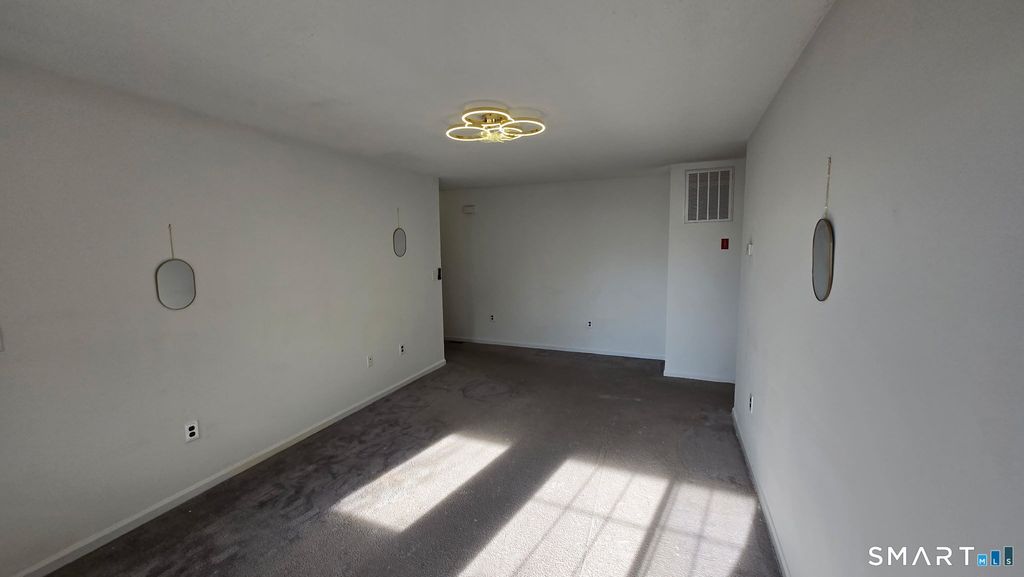 Photo of 365 Mather Street #APT 198, Hamden, CT 06514 (MLS # 24139498)