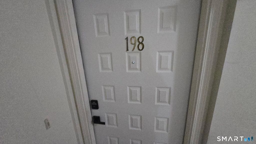 Photo of 365 Mather Street #APT 198, Hamden, CT 06514 (MLS # 24139498)