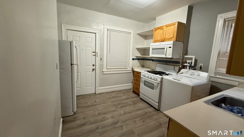 Photo for 398 Bond Street 2nd