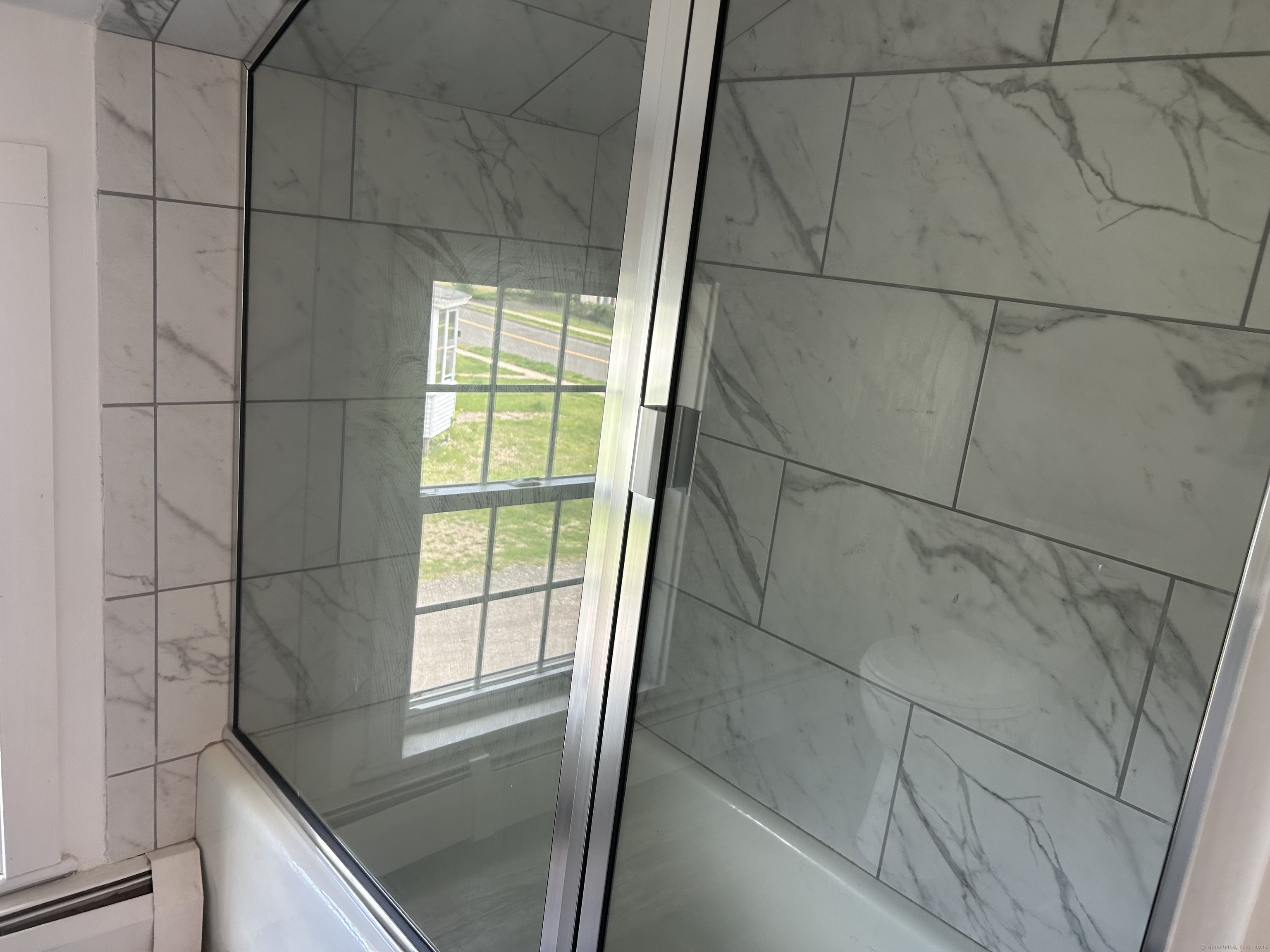 Windsor, Connecticut 06095, United States, 1 Bedroom Bedrooms, ,1 BathroomBathrooms,Residential,Active,122005