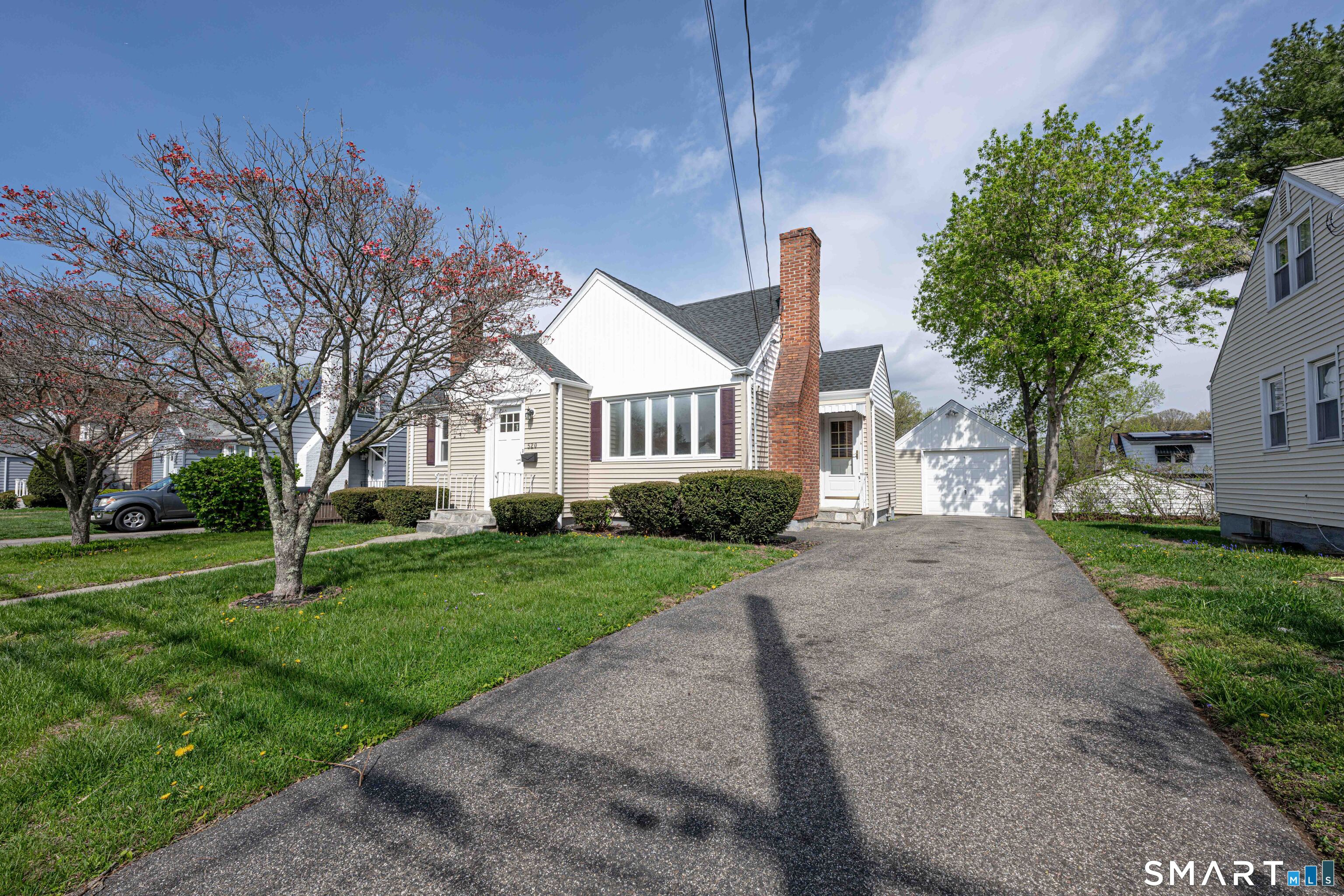 520 Goldenrod Avenue