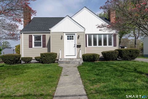 520 Goldenrod Avenue Bridgeport CT 06606