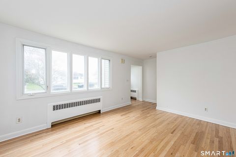 Tiny photo for 520 Goldenrod Avenue, Bridgeport, CT 06606 (MLS # 24170734)