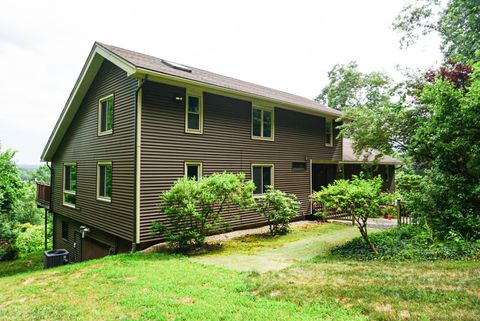 1450 Mount Carmel Avenue Hamden CT 06518