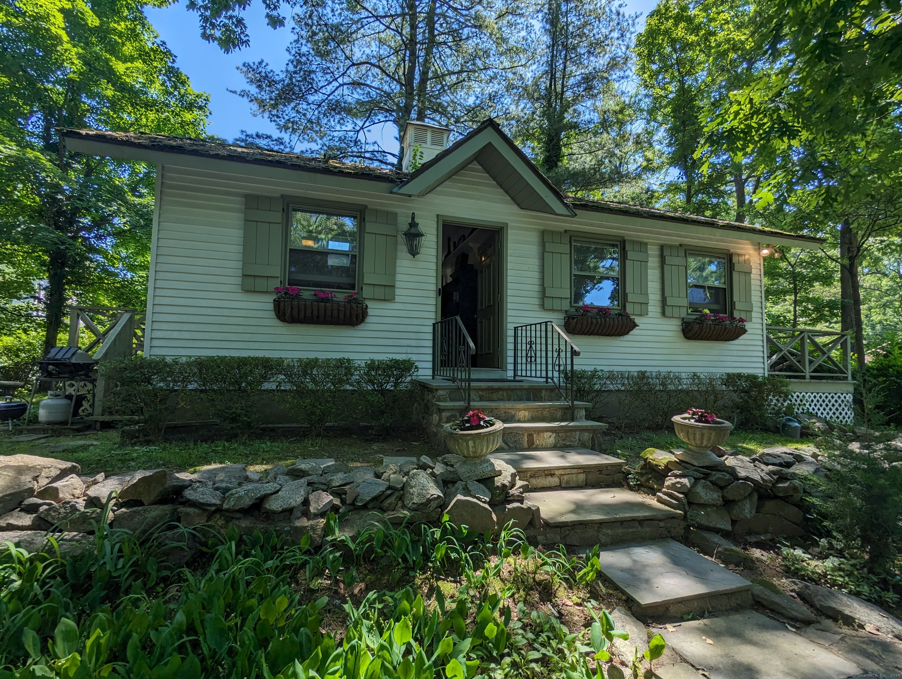 3 Wild Rose Lane Cottage