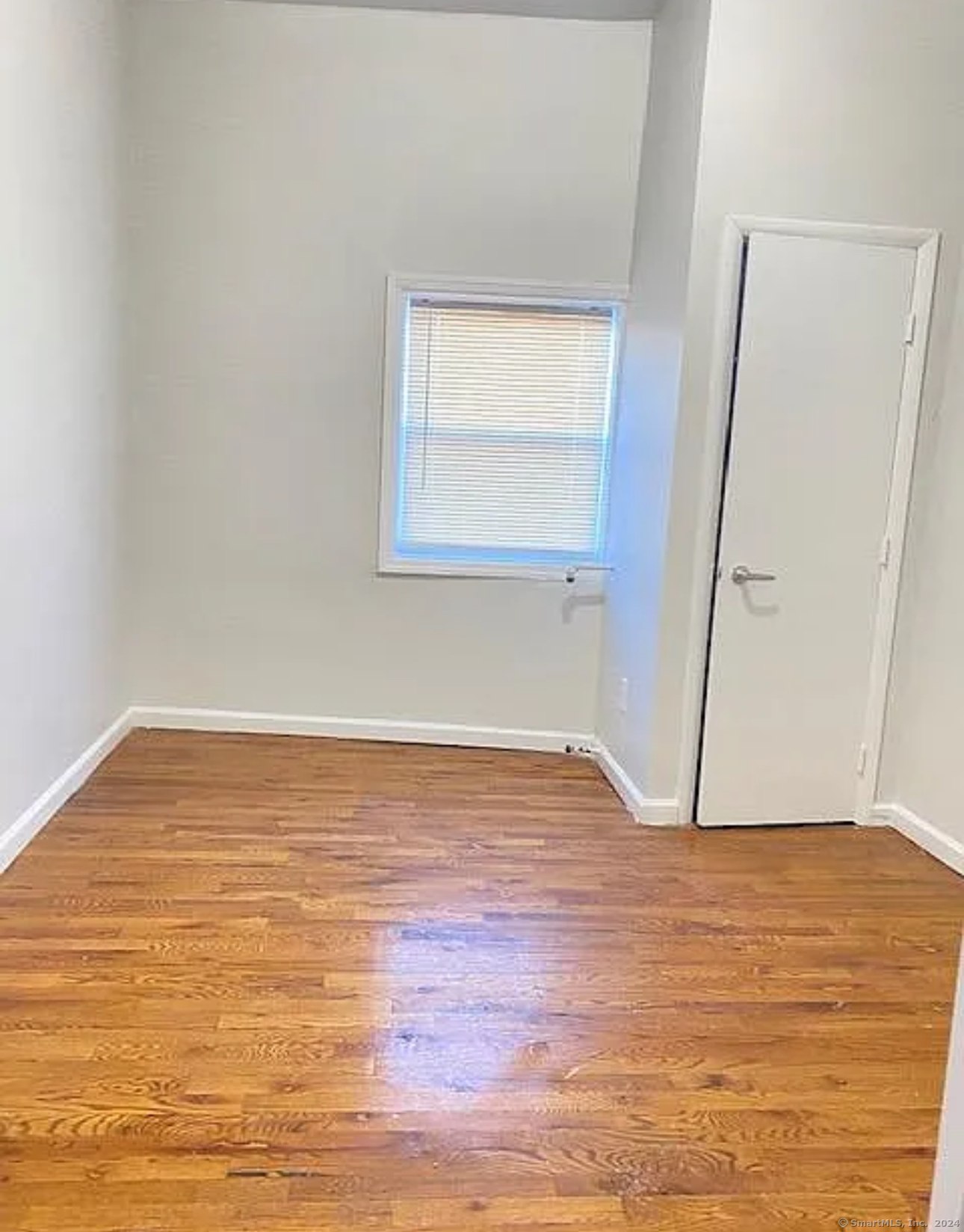 Rental Property at Stratford Avenue 1, Bridgeport, Connecticut - Bedrooms: 1 

Rooms: 4  - $1,450 MO.