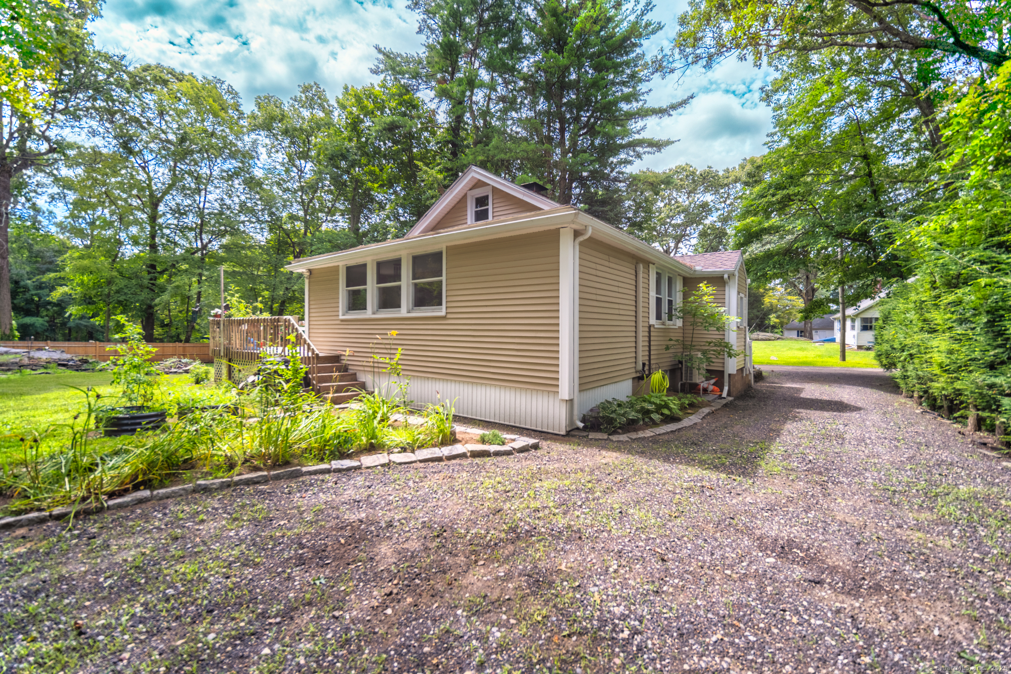 39 Woodland Drive