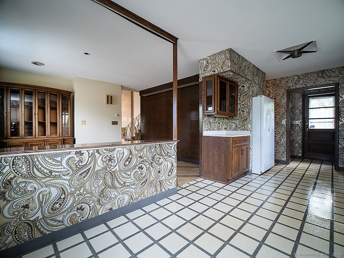 32 Lawncrest Road, New Haven, Connecticut image 14