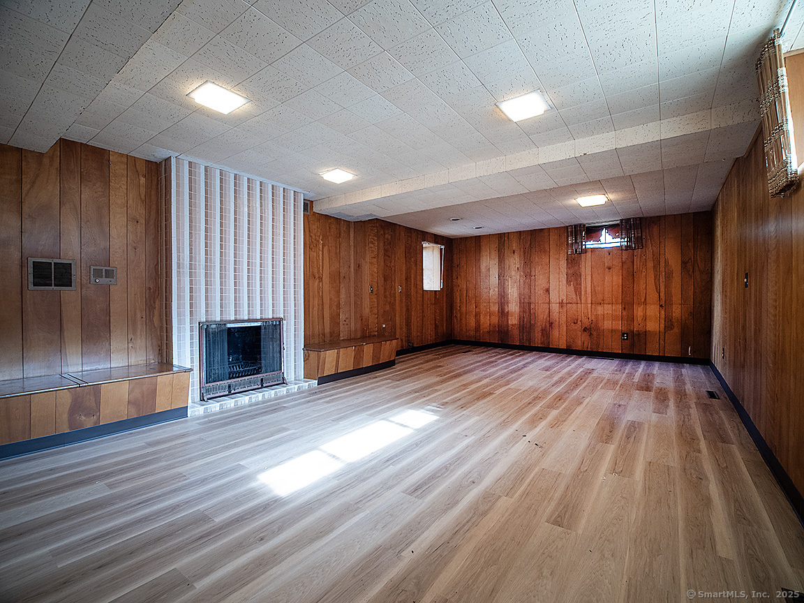 32 Lawncrest Road, New Haven, Connecticut image 30