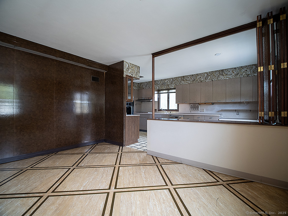 32 Lawncrest Road, New Haven, Connecticut image 13
