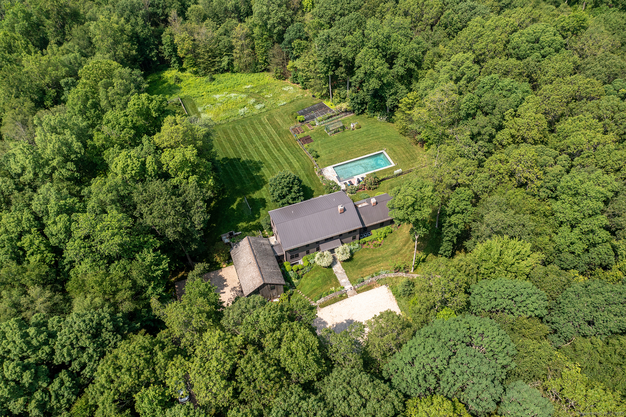 85 West Church Hill Road