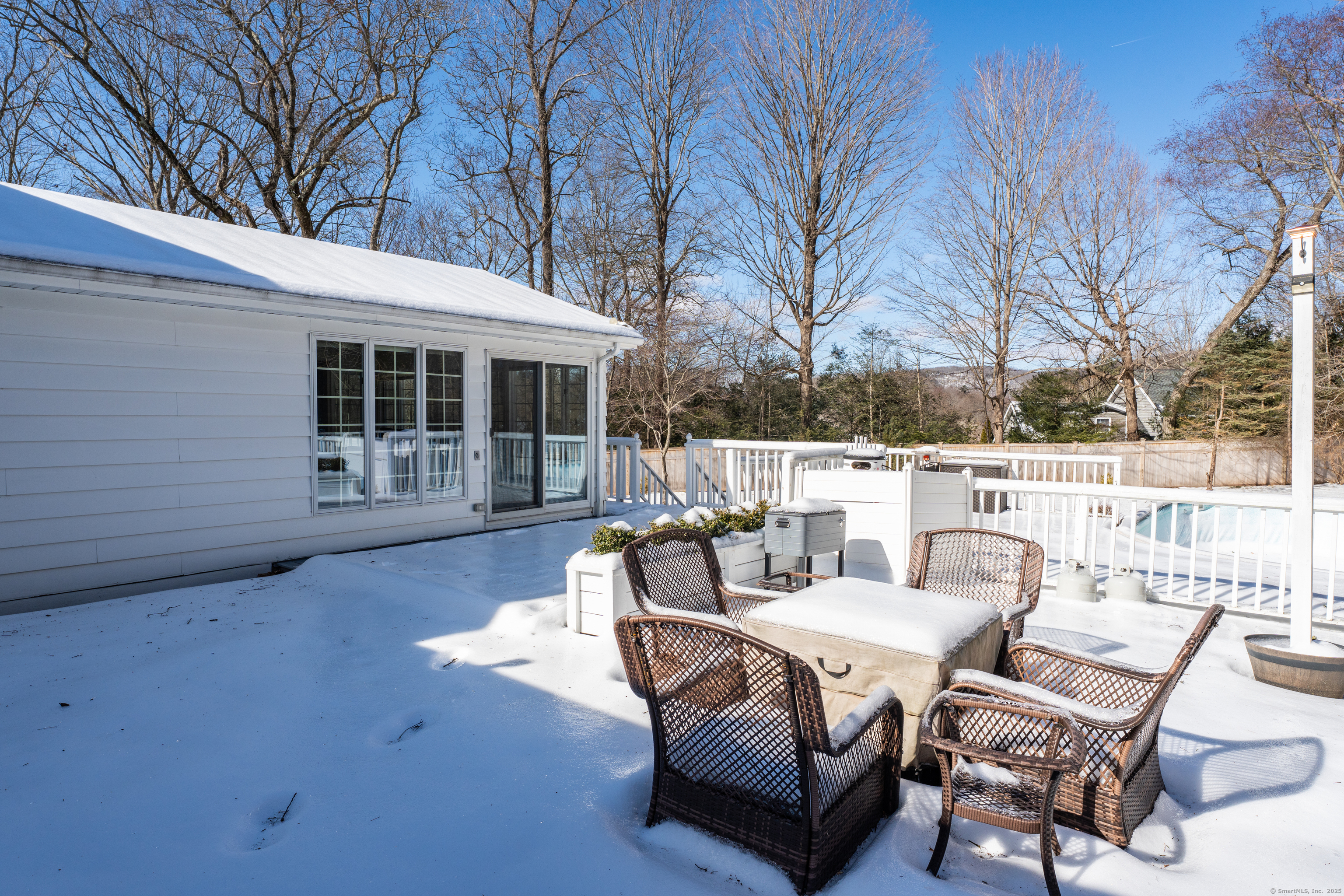 27 Lancelot Drive, North Haven, Connecticut image 38