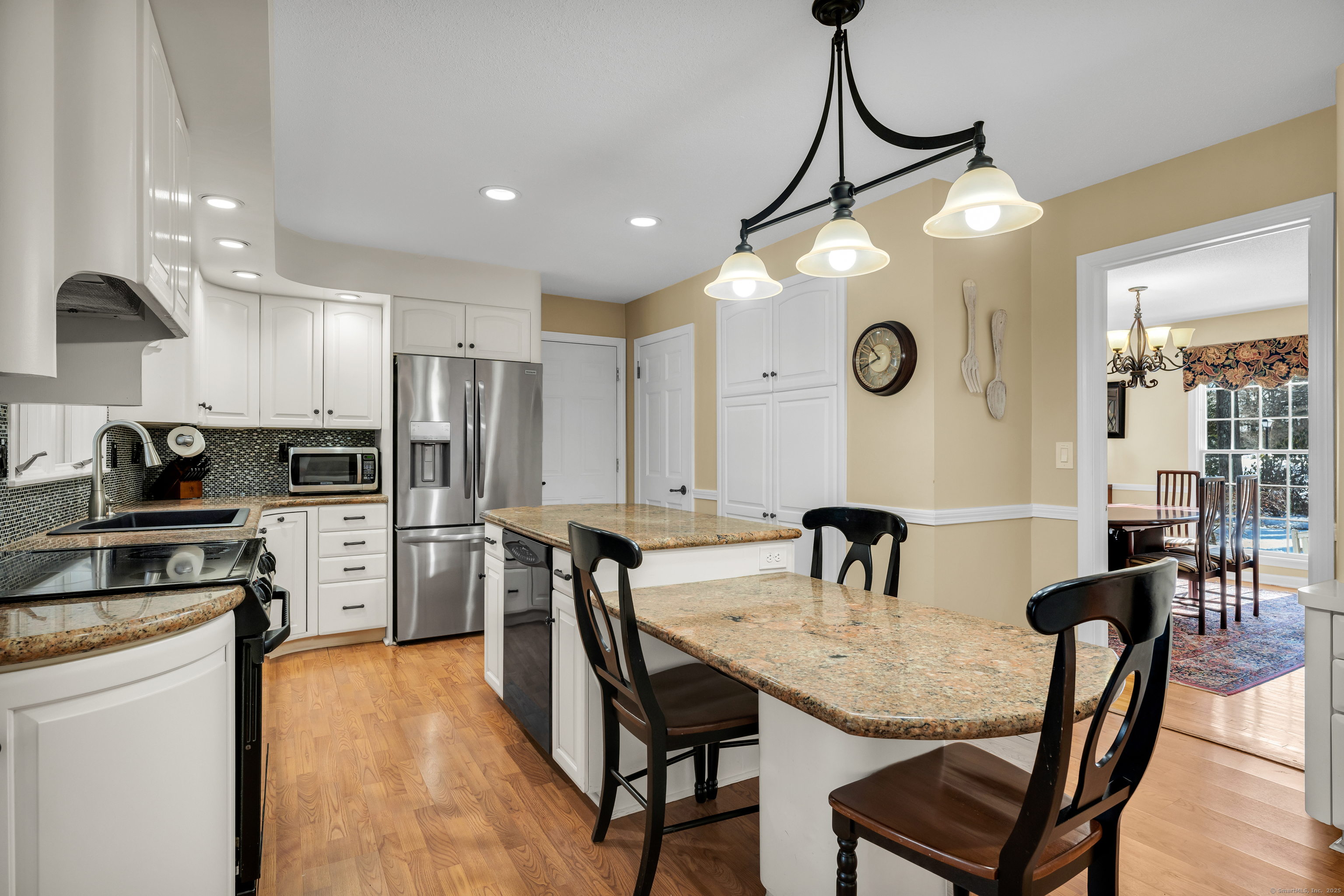 27 Lancelot Drive, North Haven, Connecticut image 15
