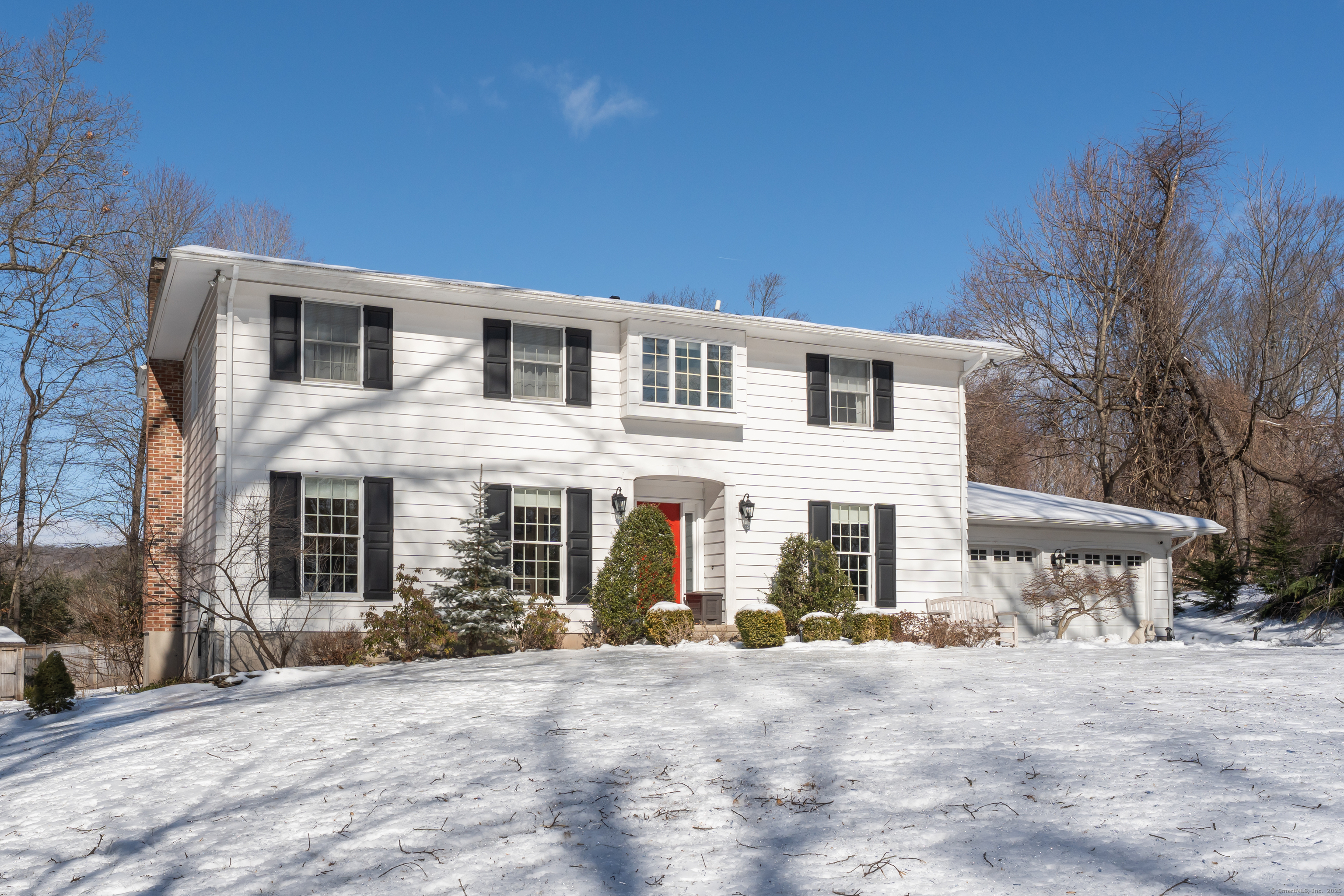 27 Lancelot Drive, North Haven, Connecticut image 2