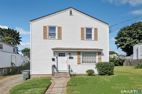 Photo of 35-37 Omega Avenue, Bridgeport, CT 06606 (MLS # 24200866)