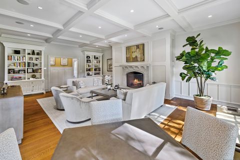 A home in New Canaan