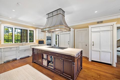 A home in New Canaan