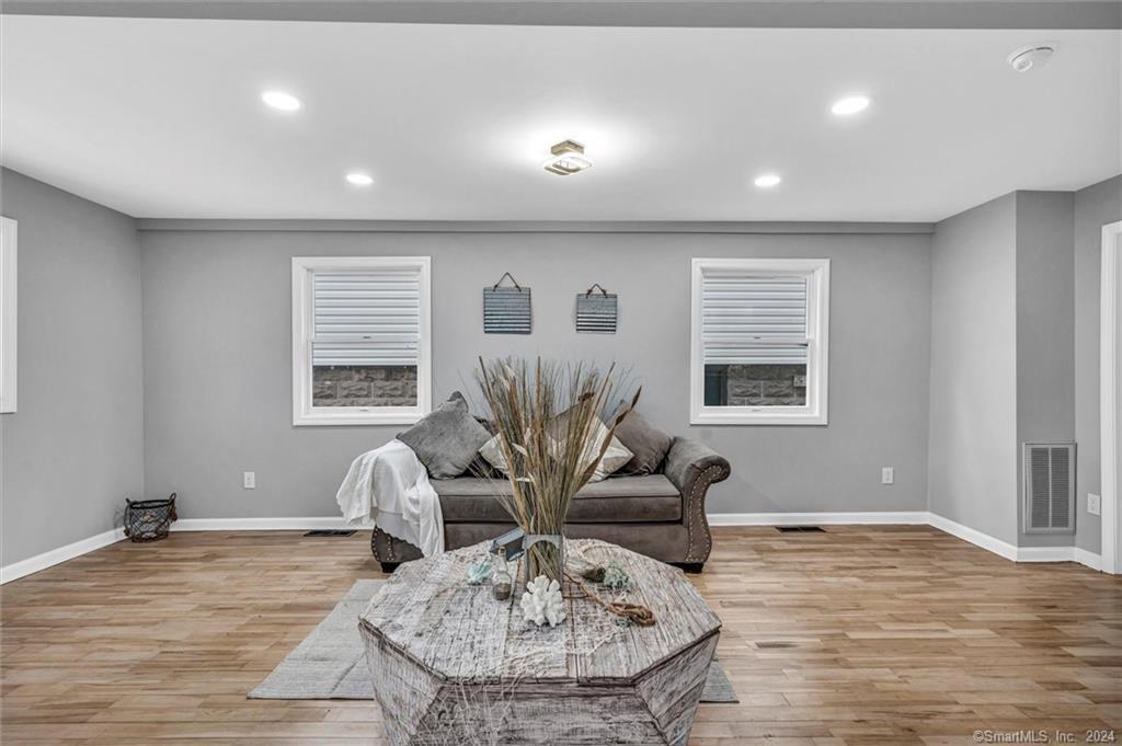 45 Arlington Street, West Haven, Connecticut image 10