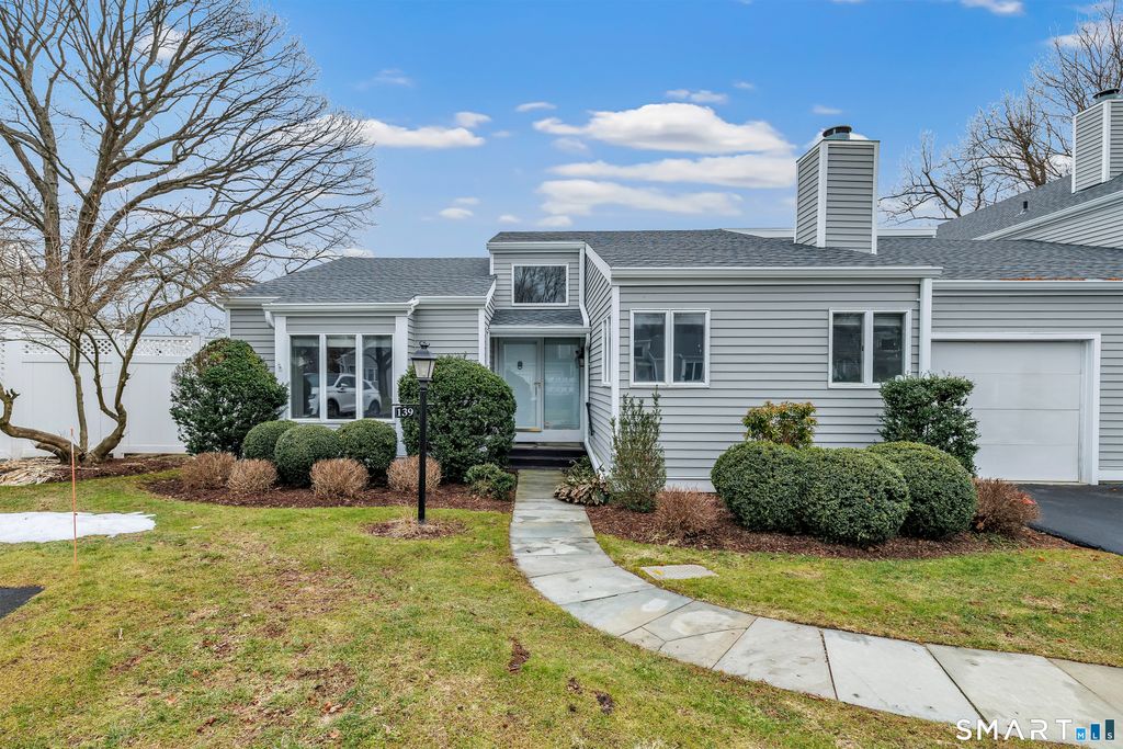 Photo of 139 Field Point Drive #139, Fairfield, CT 06824 (MLS # 24148635)