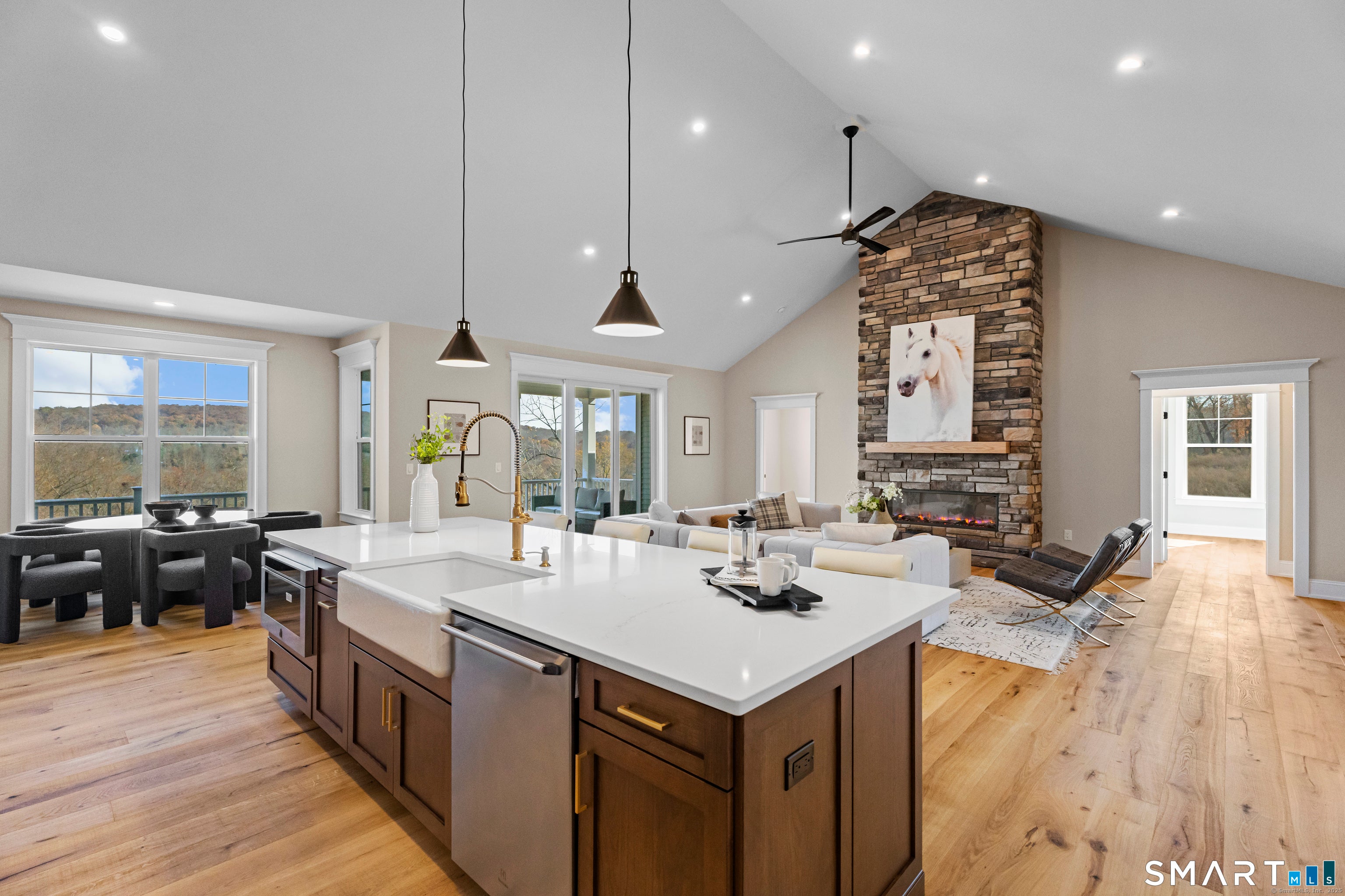 24 Twin Valley Road